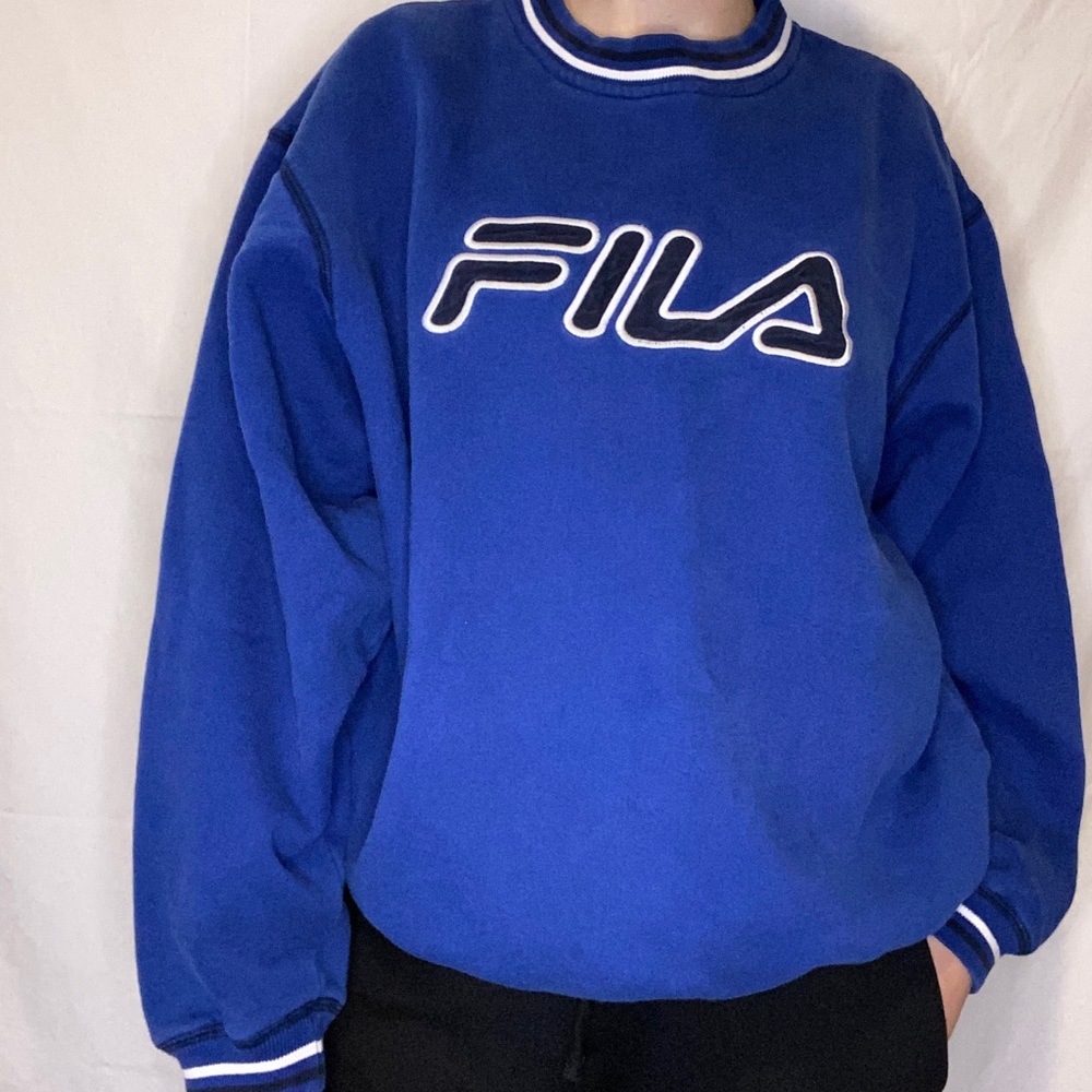 🦋 OLD SCHOOL FILA SWEATER 🦋